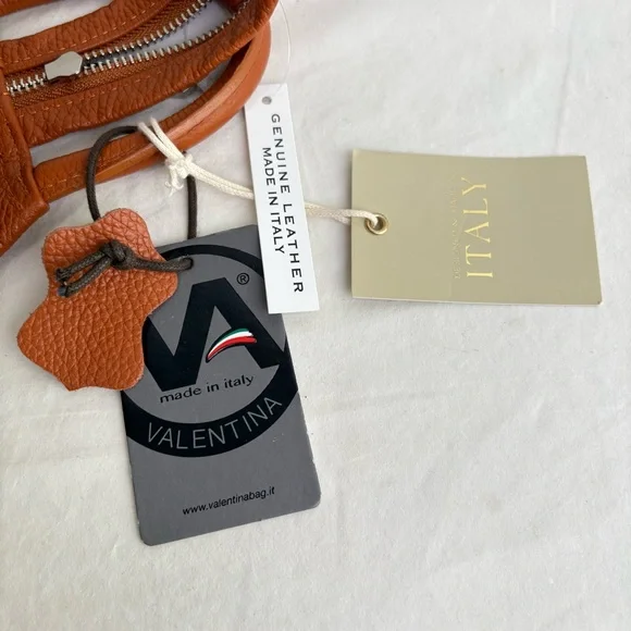 VALENTINA Made In Italy Pebbled Leather Convertible Backpack NEW W TAGS - Picture 9 of 16